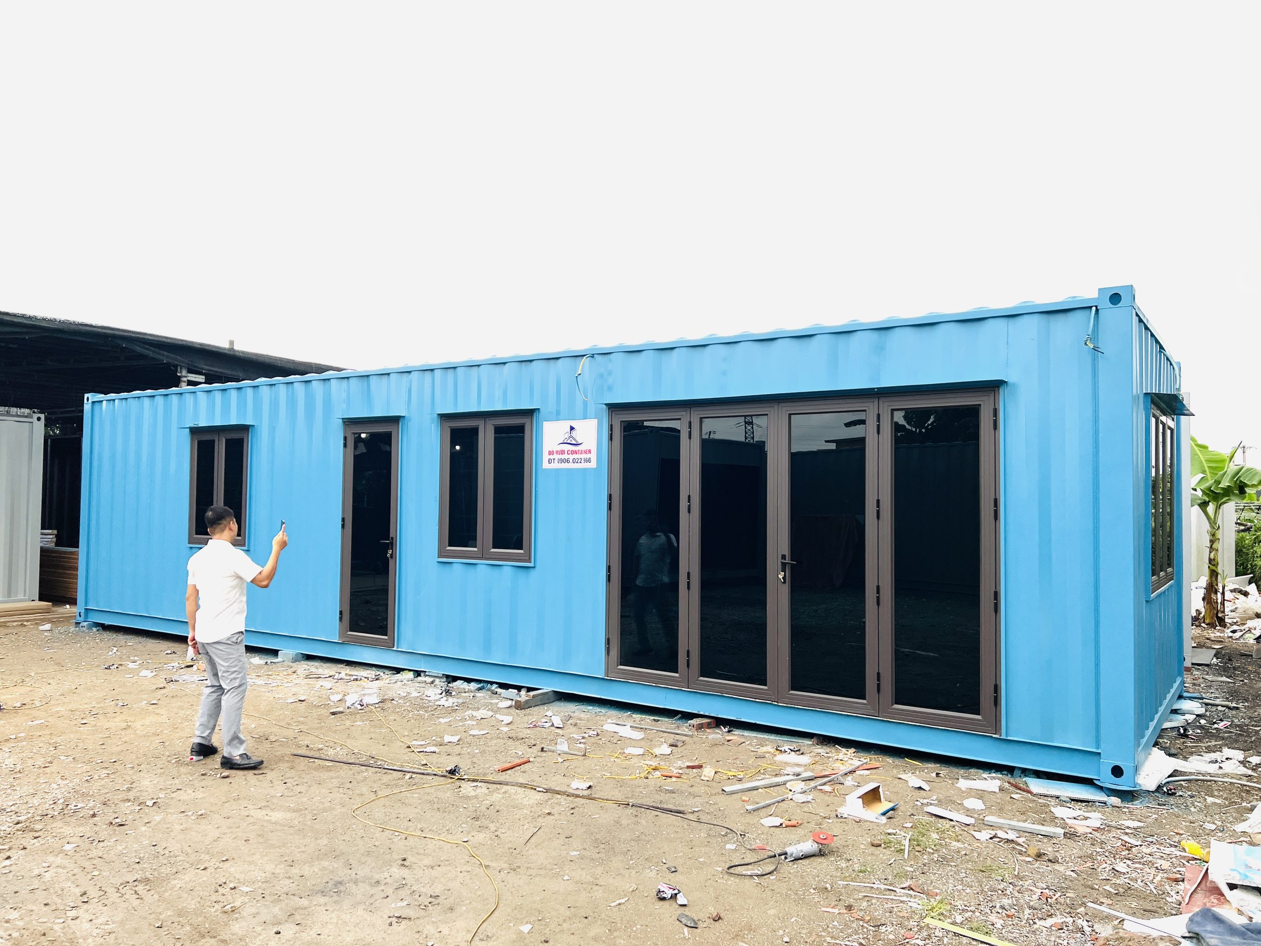 Nhà container nhỏ tiện nghi thực tế dành cho gia đình trẻ